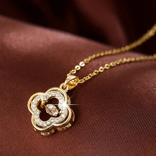 18K Gold Four Leaf Clover AAA CZ Necklace: A Symbol of Luck and Luxury *** Limited edition ***